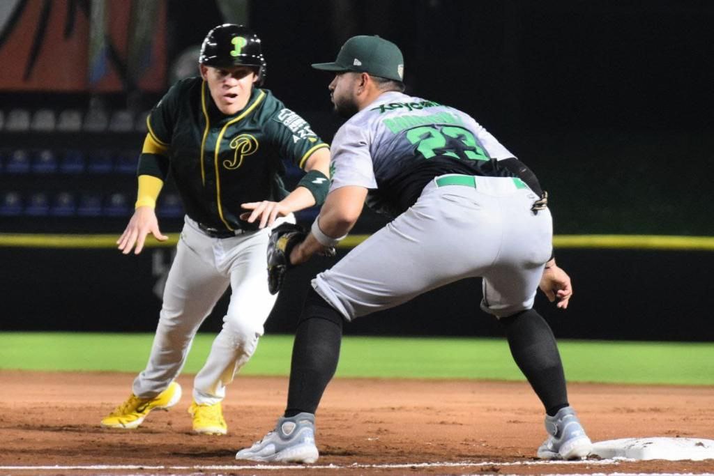Los Generales de Durango mantienen el sexto lugar de la Zona Norte al derrotar a los Pericos de Puebla por pizarra de 8-1