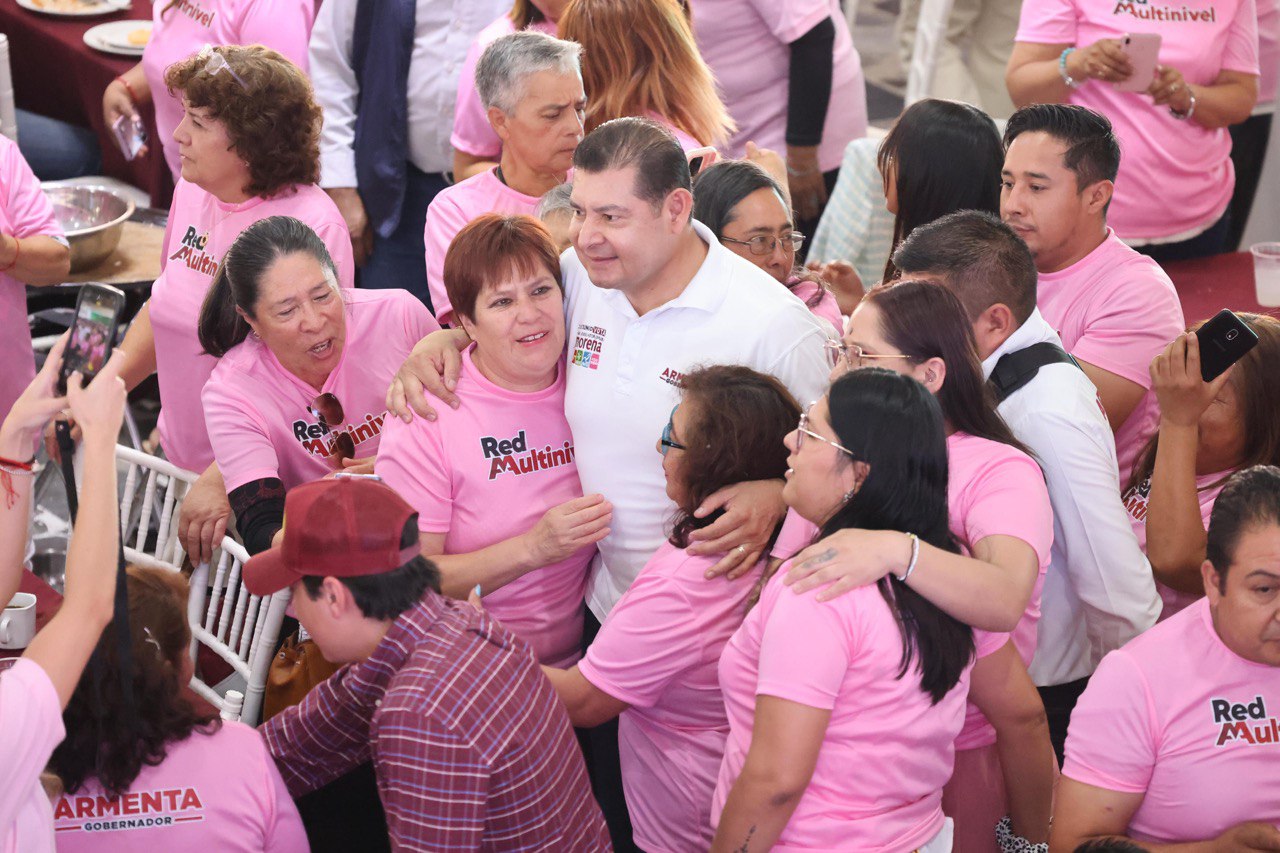 Mujeres son fundamentales para la reconstrucción del tejido social de Puebla: Armenta
