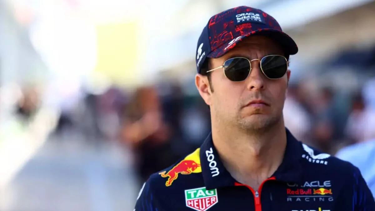 Checo Pérez firma contrato con Red Bull por dos años más