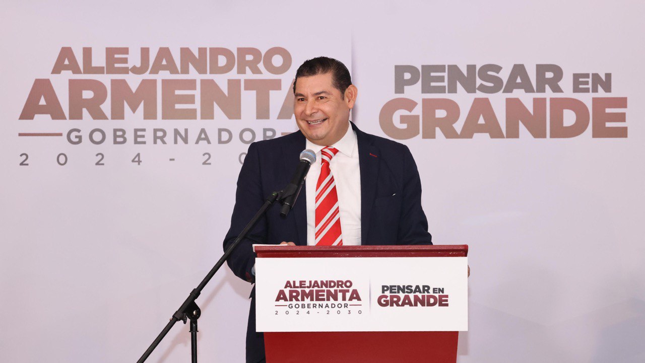 Armenta promete protección a migrantes y justicia en cobros por inversiones en México