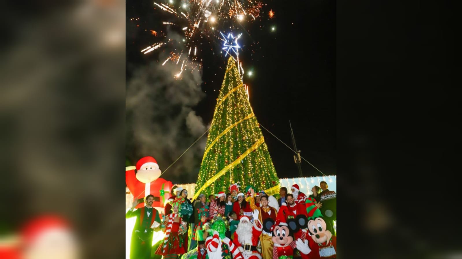 Realiza Gobierno de Cholula encendido del árbol navideño